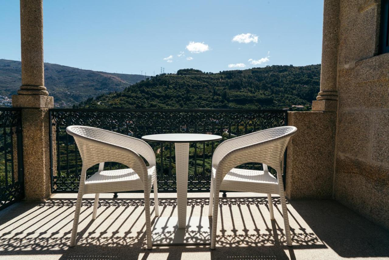 Suite Terrace,903703456:JPEG